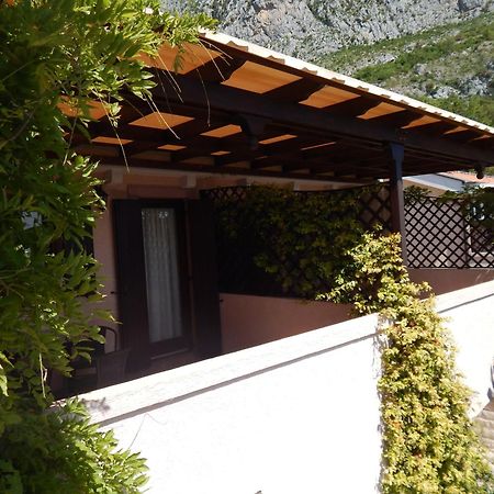 Apartmani Zona Sveti Stefan Esterno foto