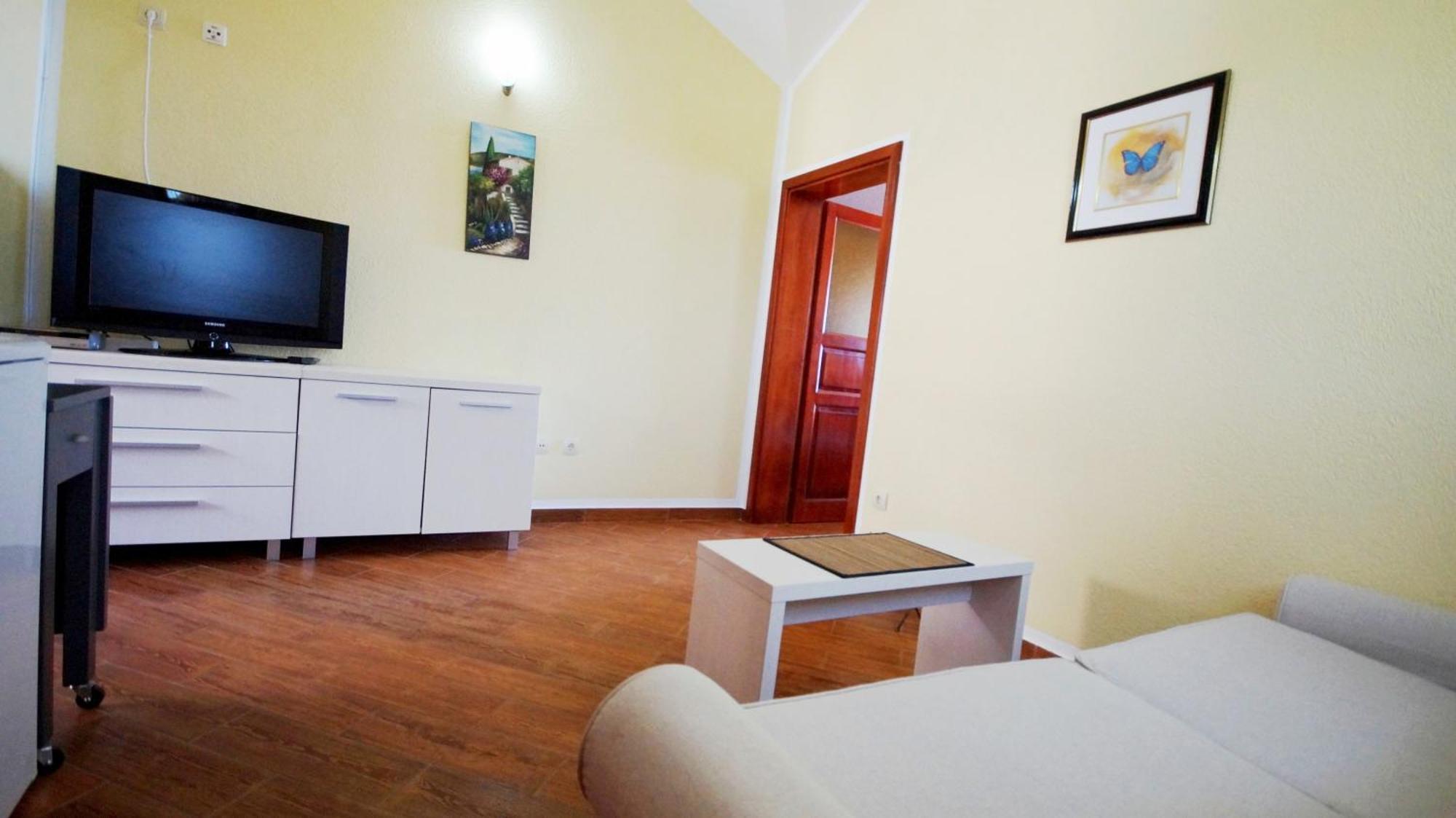 Apartmani Zona Sveti Stefan Esterno foto