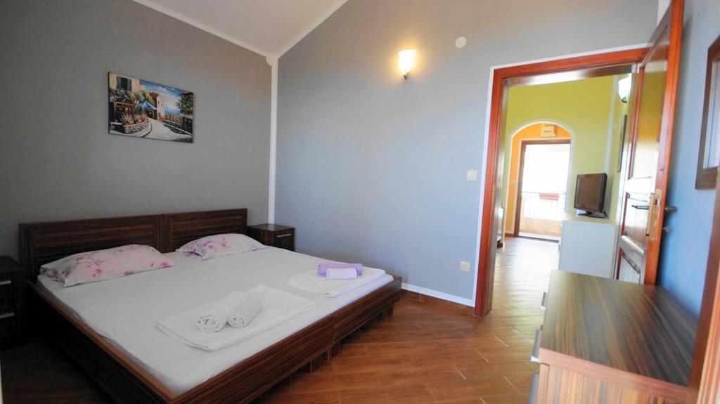 Apartmani Zona Sveti Stefan Esterno foto