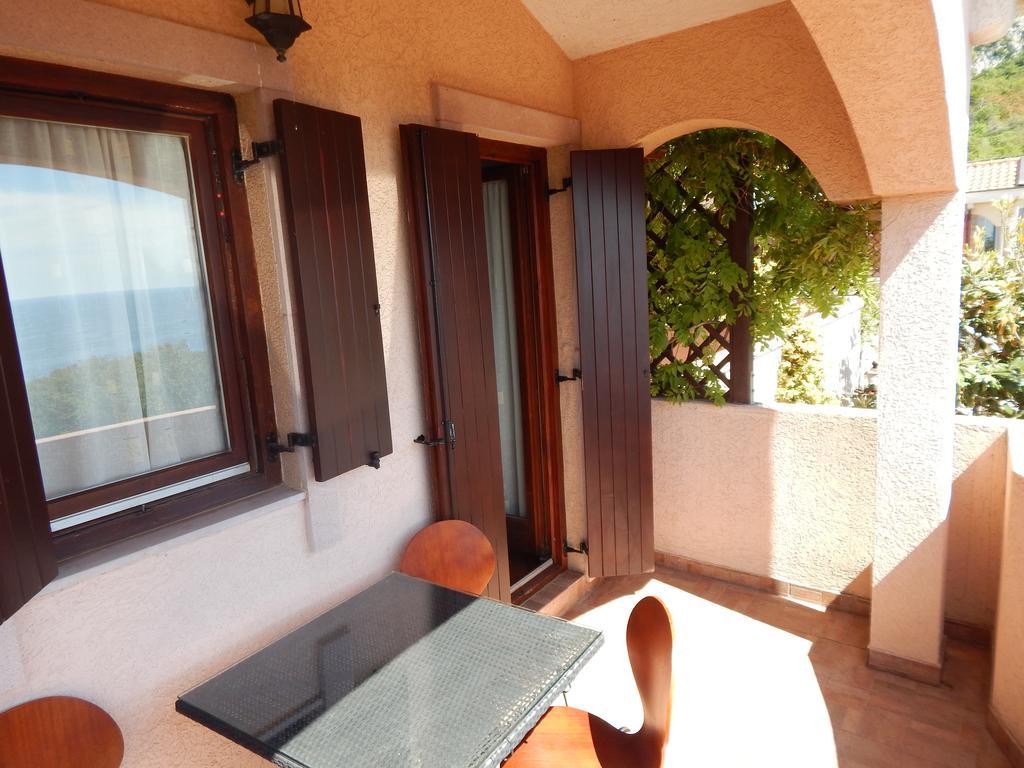 Apartmani Zona Sveti Stefan Esterno foto