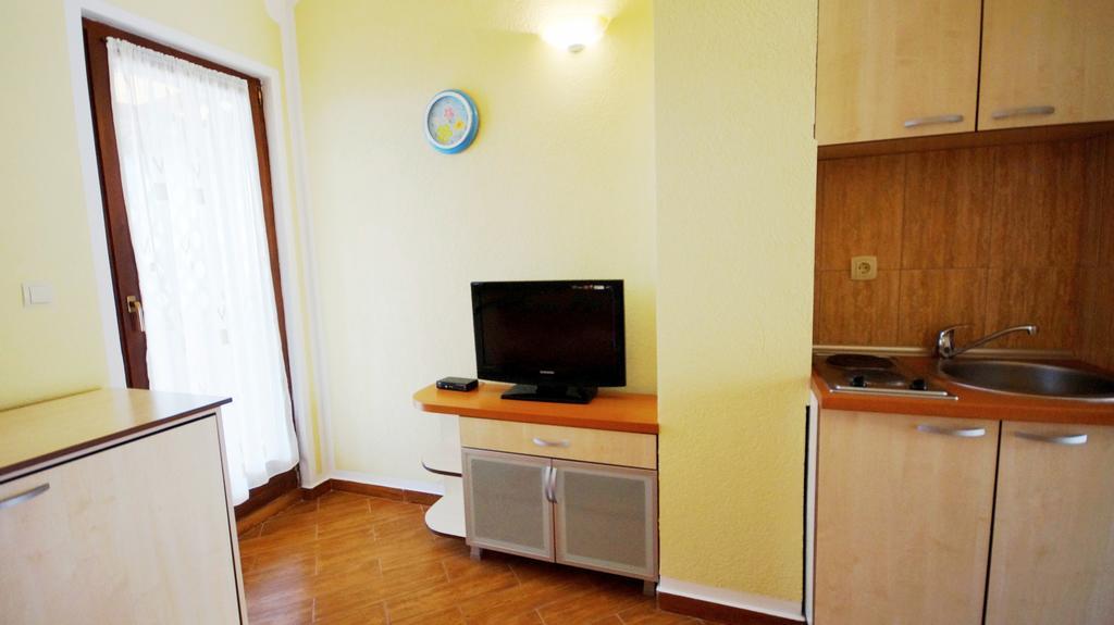 Apartmani Zona Sveti Stefan Esterno foto