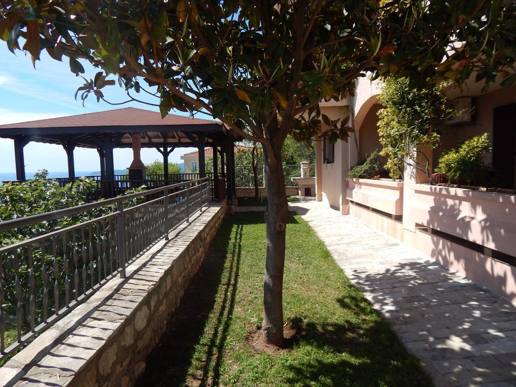 Apartmani Zona Sveti Stefan Esterno foto