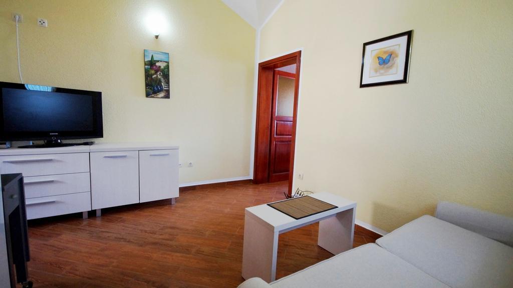 Apartmani Zona Sveti Stefan Esterno foto